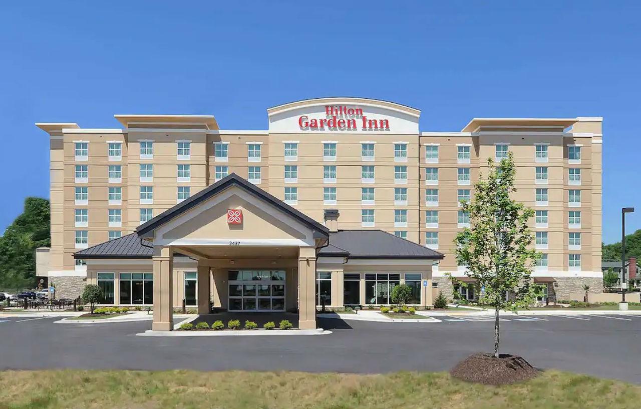 Hilton Garden Atlanta Airport North