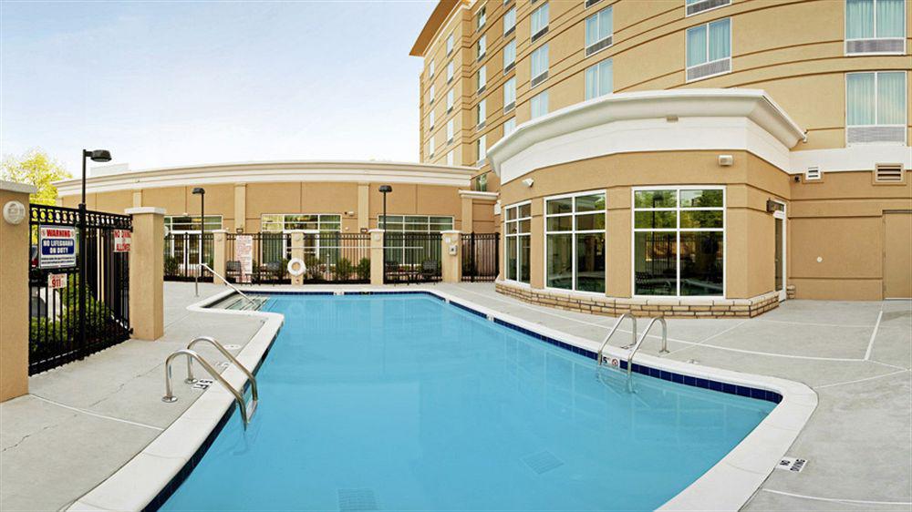 Hilton Garden Atlanta Airport North 3* College Park