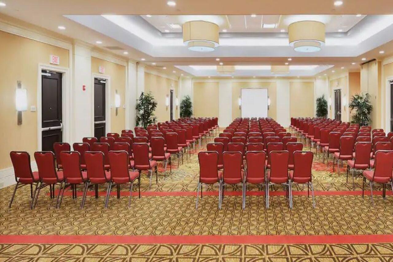 Hilton Garden Atlanta Airport North Hotel