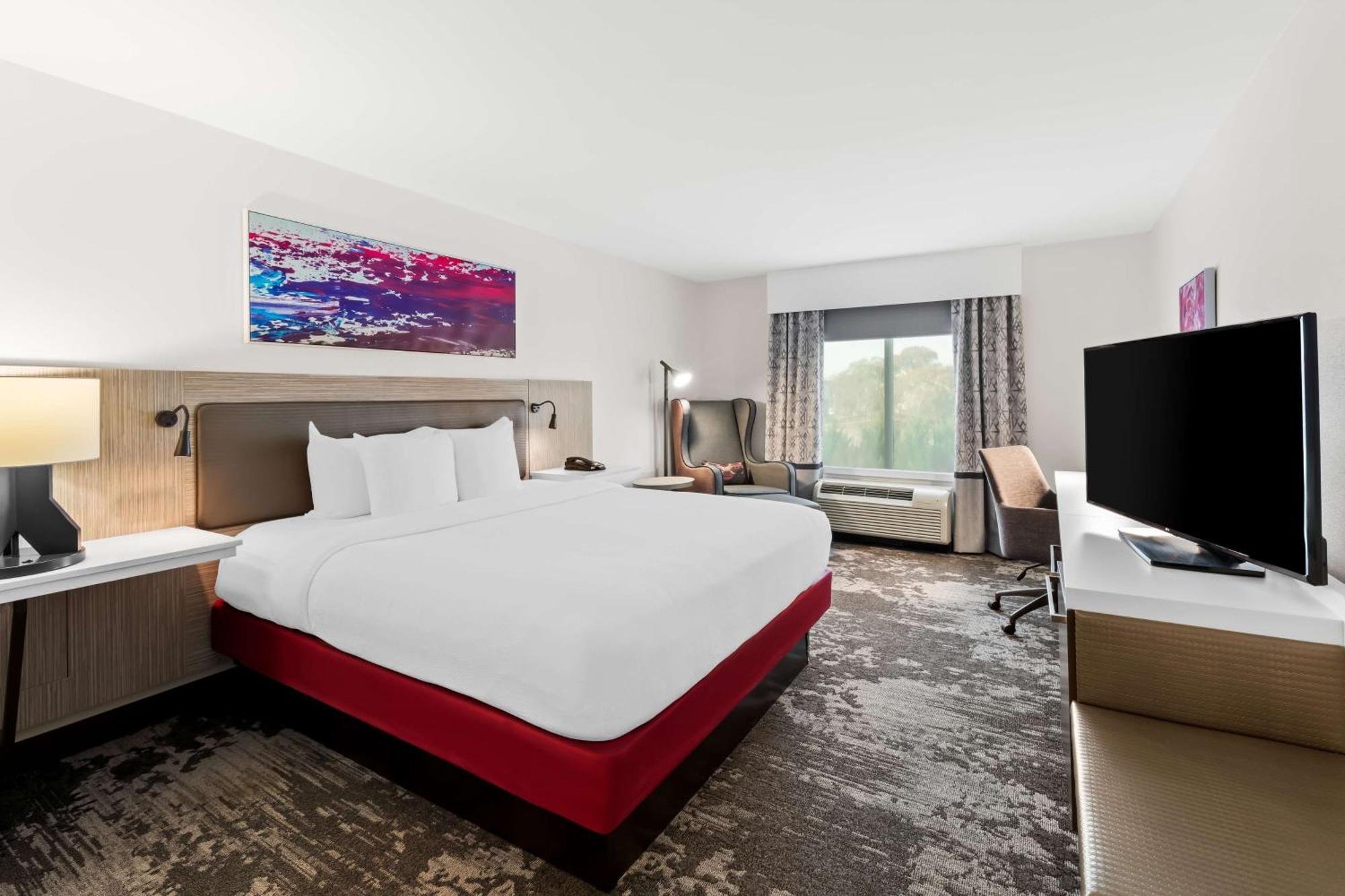 Hilton Garden Atlanta Airport North