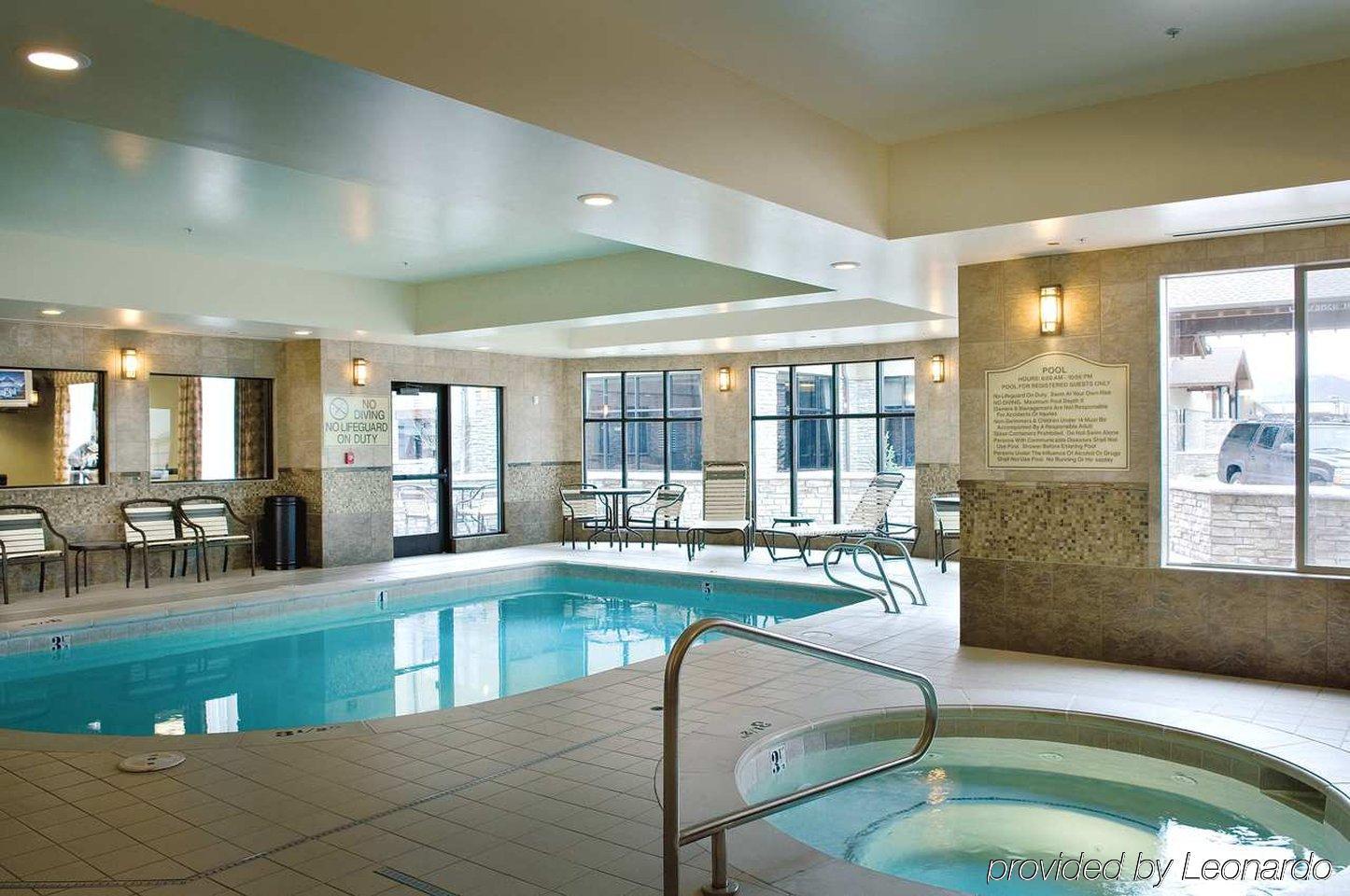 Hilton Garden Atlanta Airport North 3*
