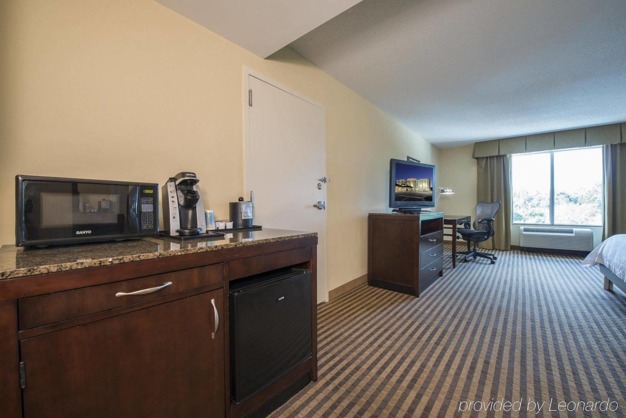 Hilton Garden Atlanta Airport North Hotel College Park